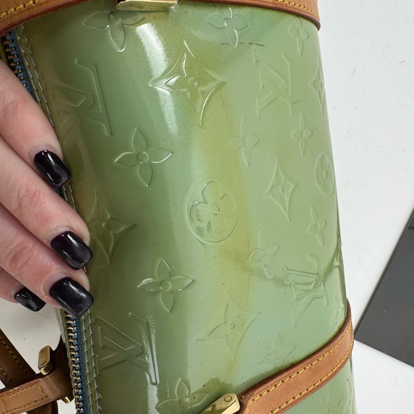 Louis Vuitton Green Vernis Papillon - Picture 10 of 10